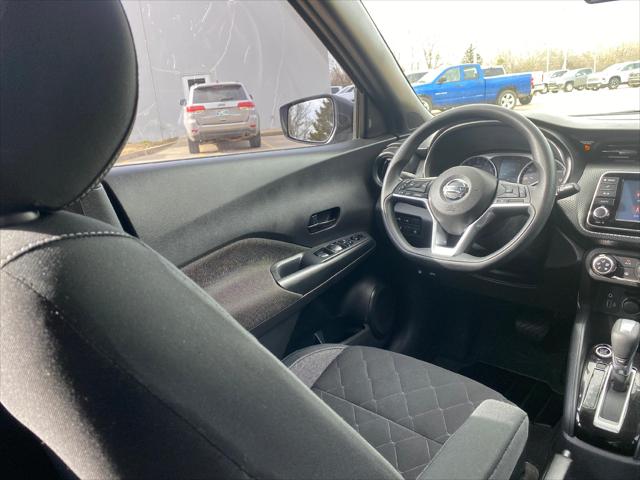 2020 Nissan Kicks S Xtronic CVT