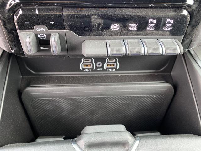 2026 Ram 2500 Big Horn Crew Cab 4x4 6'4" Box