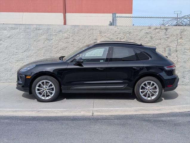 2025 Porsche Macan Unknown