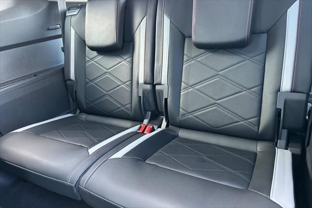 2026 Volkswagen Atlas Peak Edition
