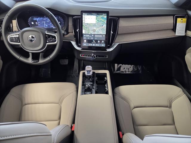 2026 Volvo XC90 Plus, B6 AWD Gas (mild hybrid), Gasoline, Bright, 7 Seats