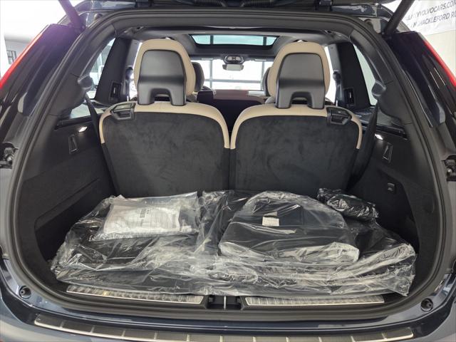 2026 Volvo XC90 Plus, B6 AWD Gas (mild hybrid), Gasoline, Bright, 7 Seats