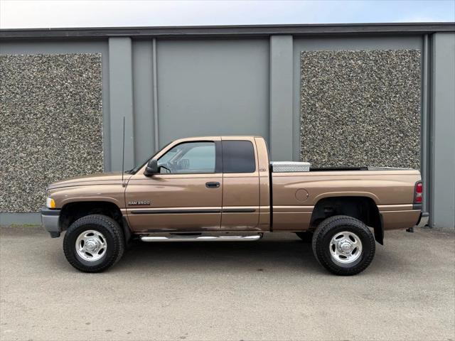 2001 Dodge Ram 2500 Short Bed