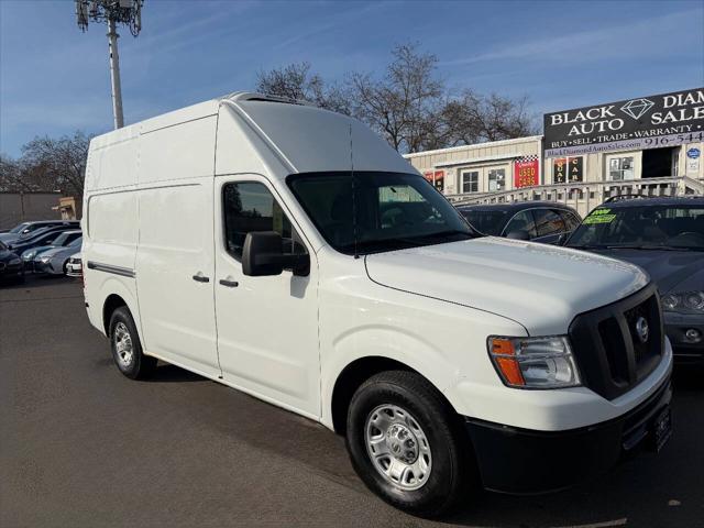 2013 Nissan 3500 S V8