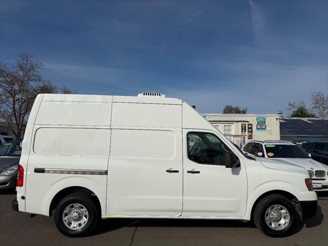 2013 Nissan 3500 S V8