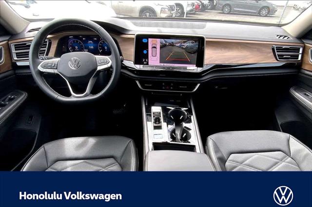 2026 Volkswagen Atlas SE with Technology