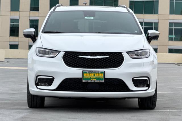 2026 Chrysler Pacifica Pinnacle AWD