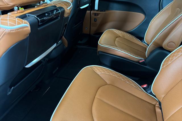 2026 Chrysler Pacifica Pinnacle AWD