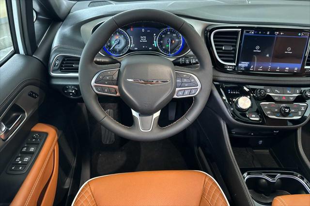 2026 Chrysler Pacifica Pinnacle AWD