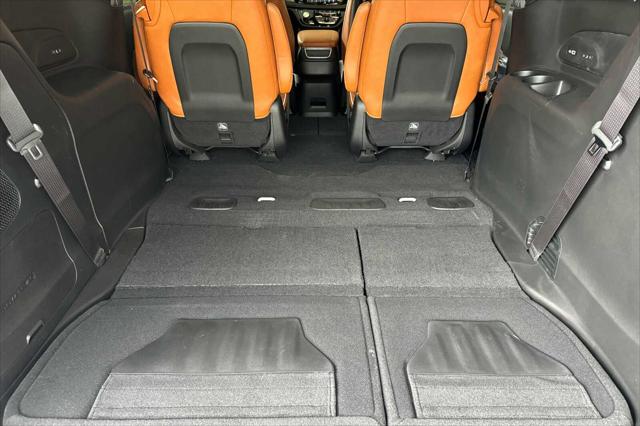 2026 Chrysler Pacifica Pinnacle AWD