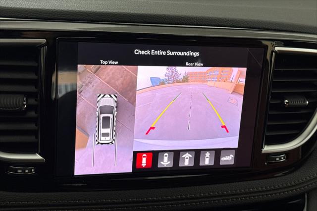 2026 Chrysler Pacifica Pinnacle AWD