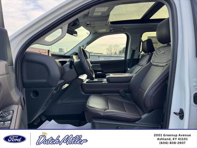 2025 Ford Expedition Platinum