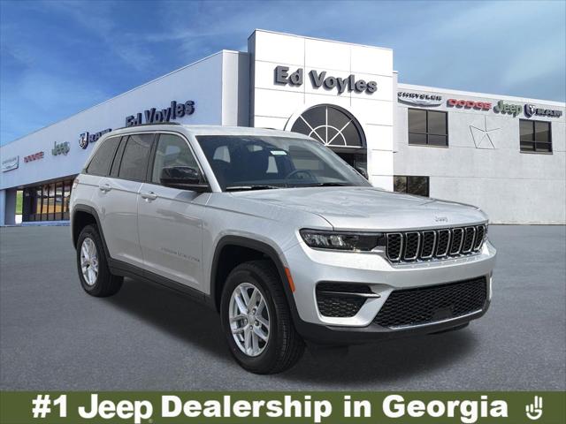 2026 Jeep Grand Cherokee GRAND CHEROKEE LAREDO 4X4