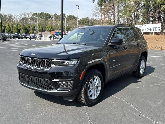 2026 Jeep Grand Cherokee GRAND CHEROKEE LAREDO X 4X4