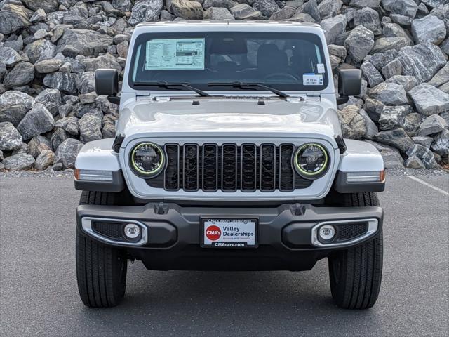 2026 Jeep Gladiator GLADIATOR SAHARA 4X4 2026 Jeep Gladiator GLADIATOR SAHARA 4X4
