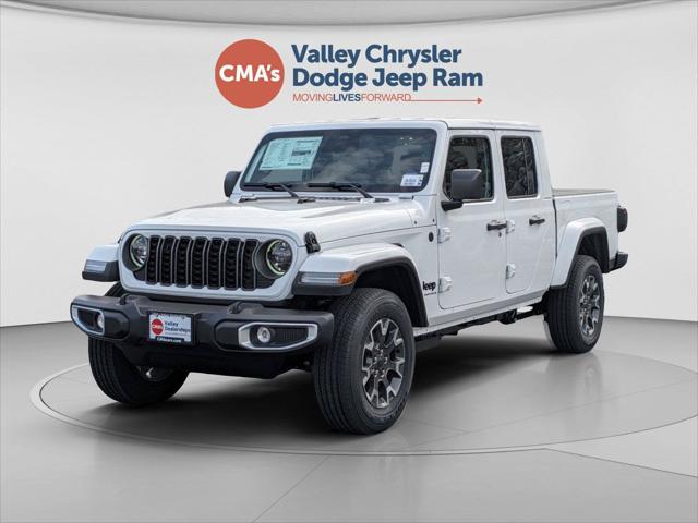 2026 Jeep Gladiator GLADIATOR SAHARA 4X4 2026 Jeep Gladiator GLADIATOR SAHARA 4X4