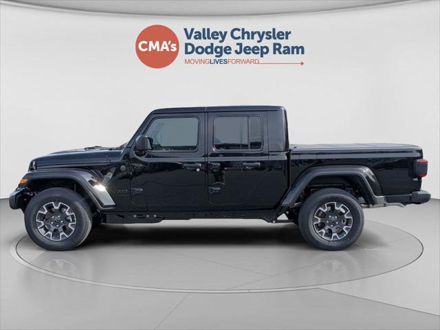 2026 Jeep Gladiator GLADIATOR SAHARA 4X4 2026 Jeep Gladiator GLADIATOR SAHARA 4X4