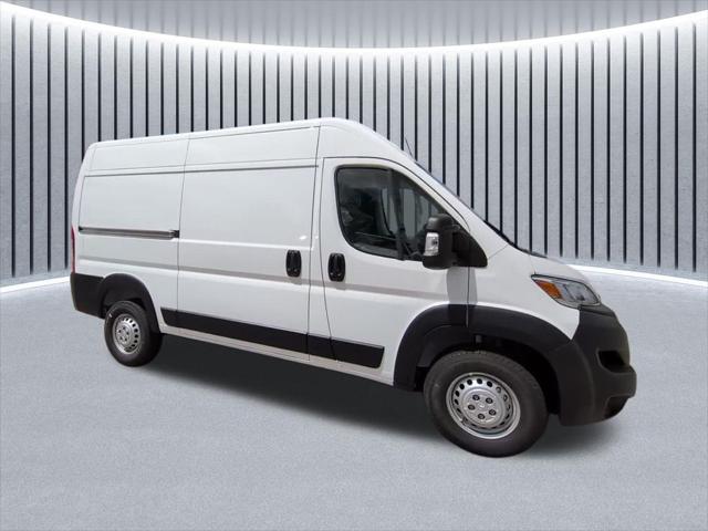 2026 Ram ProMaster Cargo Van Tradesman High Roof 136" WB w/Pass Seat