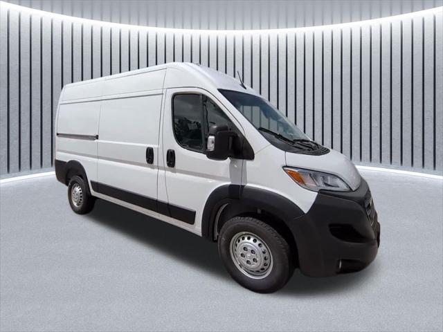 2026 Ram ProMaster Cargo Van Tradesman High Roof 136" WB w/Pass Seat