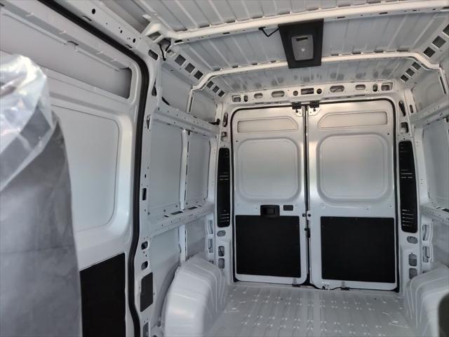 2026 Ram ProMaster Cargo Van Tradesman High Roof 136" WB w/Pass Seat