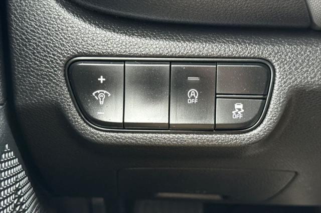 2024 Kia Seltos LX