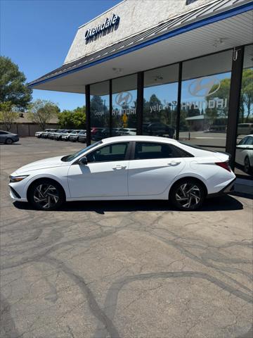 2025 Hyundai Elantra Hybrid SEL Sport