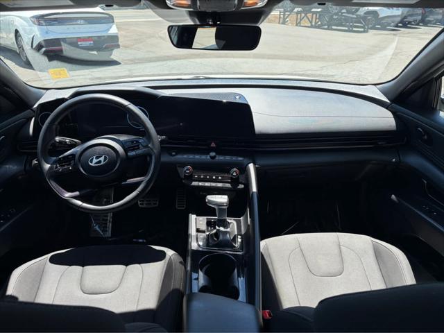 2025 Hyundai Elantra Hybrid SEL Sport
