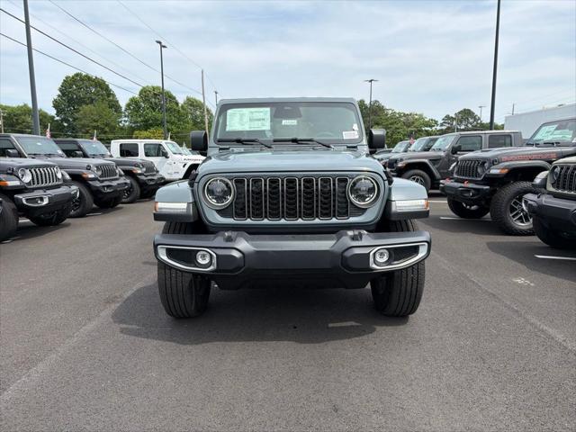 2026 Jeep Gladiator GLADIATOR SAHARA 4X4 2026 Jeep Gladiator GLADIATOR SAHARA 4X4