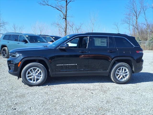 2026 Jeep Grand Cherokee GRAND CHEROKEE LAREDO X 4X4