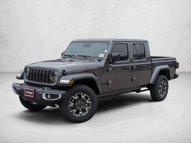 2026 Jeep Gladiator GLADIATOR SAHARA 4X4