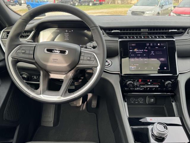 2026 Jeep Grand Cherokee GRAND CHEROKEE LAREDO X 4X4