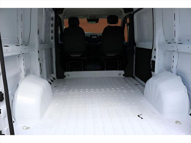 2026 Ram ProMaster Cargo Van Tradesman Low Roof 118" WB w/Pass Seat