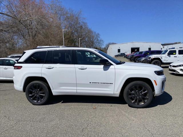 2026 Jeep Grand Cherokee GRAND CHEROKEE LIMITED RESERVE 4X4