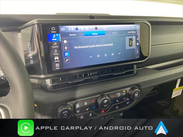 2026 Jeep Gladiator GLADIATOR SAHARA 4X4