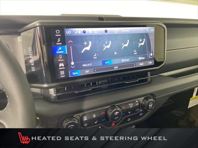 2026 Jeep Gladiator GLADIATOR SAHARA 4X4