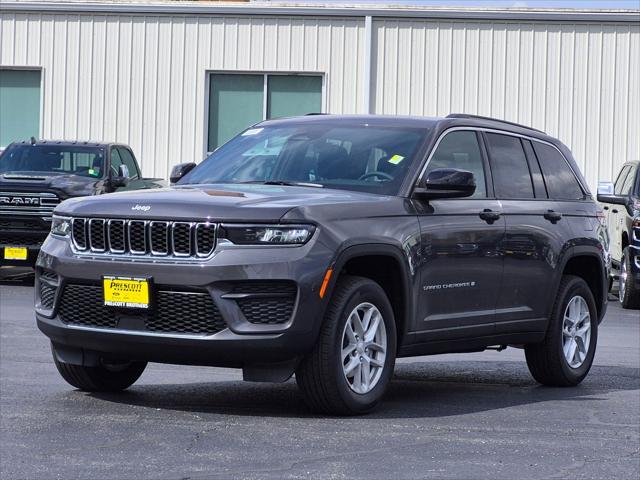 2026 Jeep Grand Cherokee GRAND CHEROKEE LAREDO X 4X4