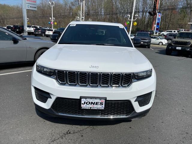 2026 Jeep Grand Cherokee GRAND CHEROKEE LAREDO X 4X4