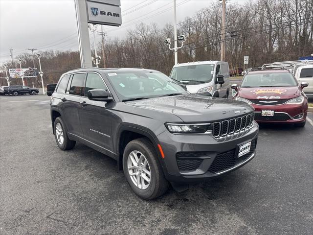 2026 Jeep Grand Cherokee GRAND CHEROKEE LAREDO X 4X4