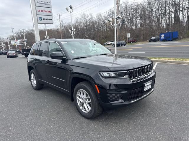 2026 Jeep Grand Cherokee GRAND CHEROKEE LAREDO X 4X4