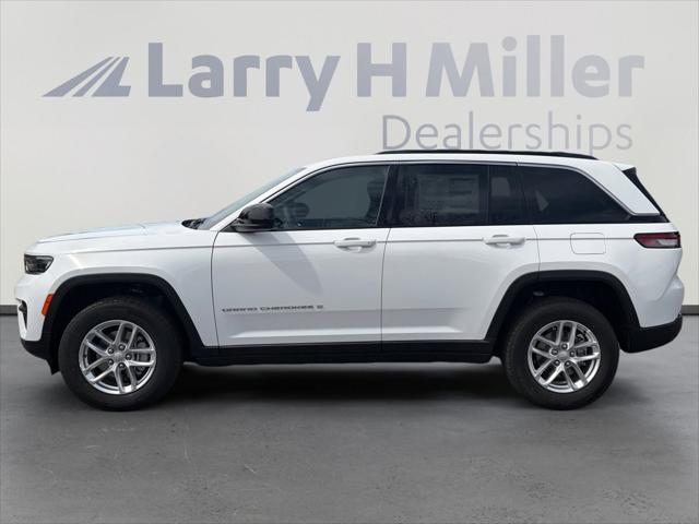 2026 Jeep Grand Cherokee GRAND CHEROKEE LAREDO 4X4