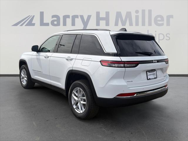 2026 Jeep Grand Cherokee GRAND CHEROKEE LAREDO 4X4