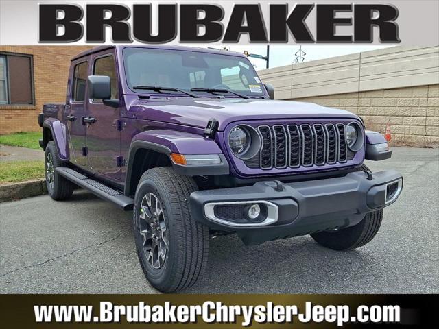 2026 Jeep Gladiator GLADIATOR SAHARA 4X4