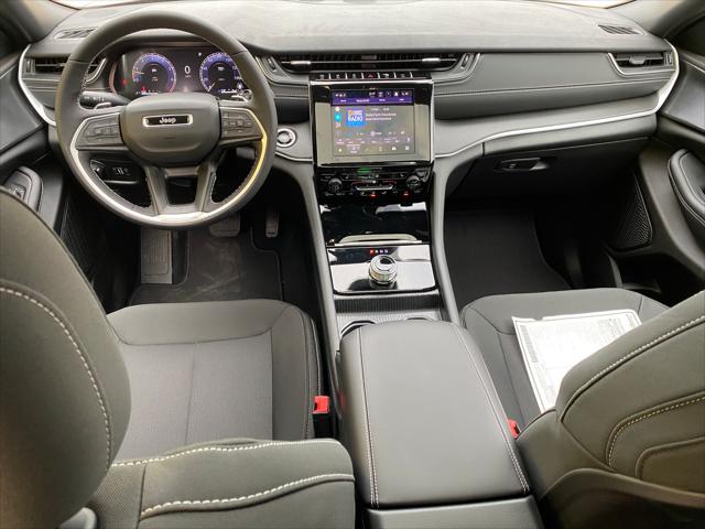 2026 Jeep Grand Cherokee Altitude 4x4
