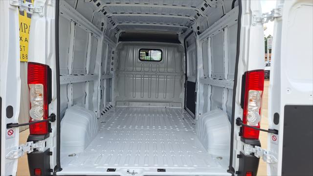 2026 Ram ProMaster Cargo Van Tradesman High Roof 159" WB w/Pass Seat