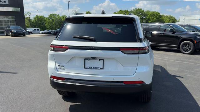 2026 Jeep Grand Cherokee Altitude 4x4