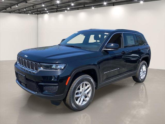 2026 Jeep Grand Cherokee GRAND CHEROKEE LAREDO X 4X4 2026 Jeep Grand Cherokee GRAND CHEROKEE LAREDO X 4X4