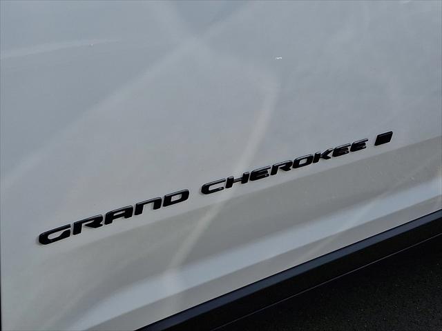 2026 Jeep Grand Cherokee Altitude 4x4