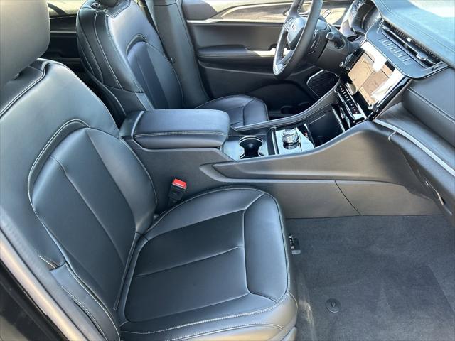 2026 Jeep Grand Cherokee Limited 4x2