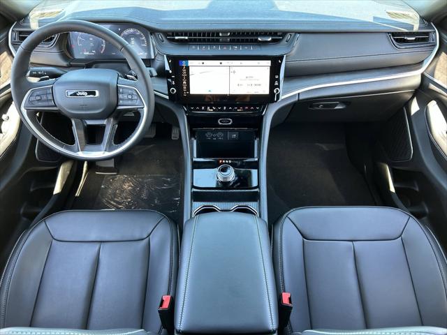 2026 Jeep Grand Cherokee Limited 4x2