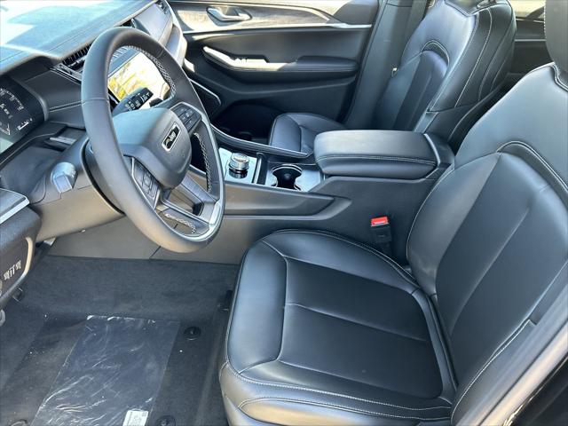 2026 Jeep Grand Cherokee Limited 4x2